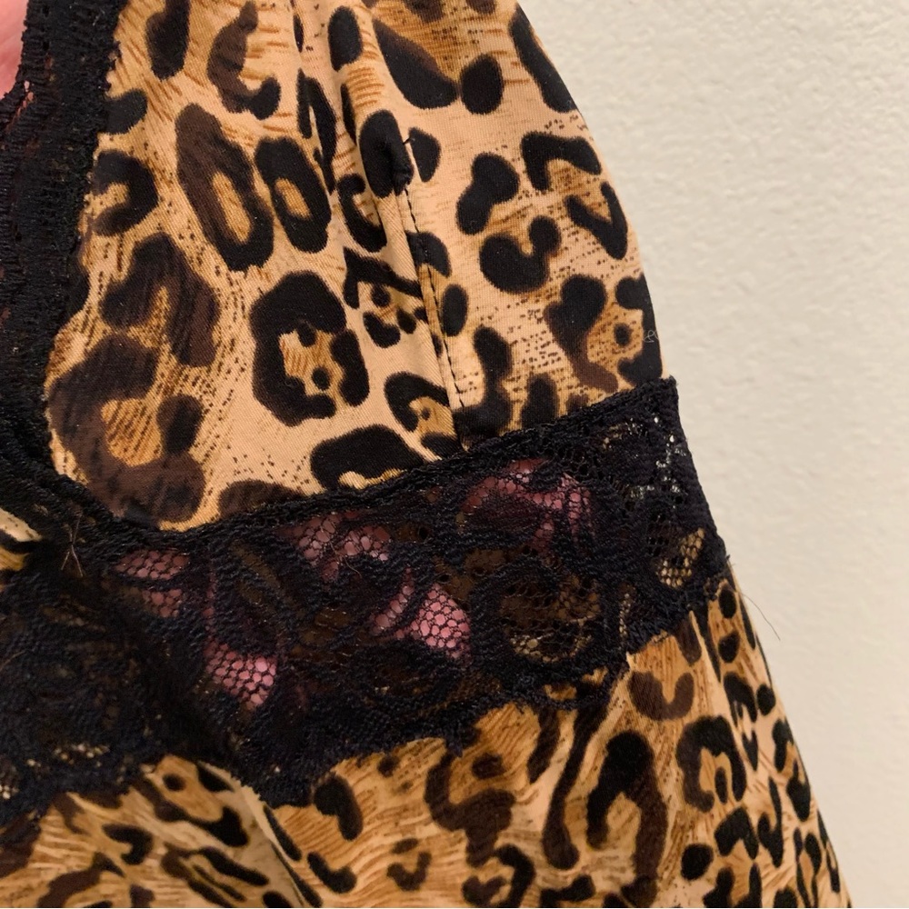 🐆 Leopard Print Negligee 🐆 - Picture 8 of 16